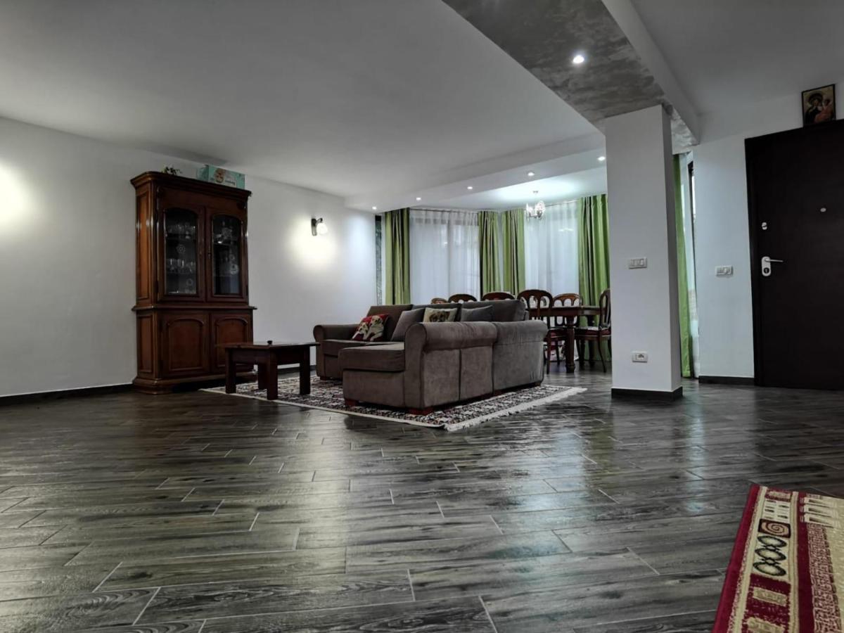 Vila Ella Villa Căpăţîneni-Ungureni Dış mekan fotoğraf