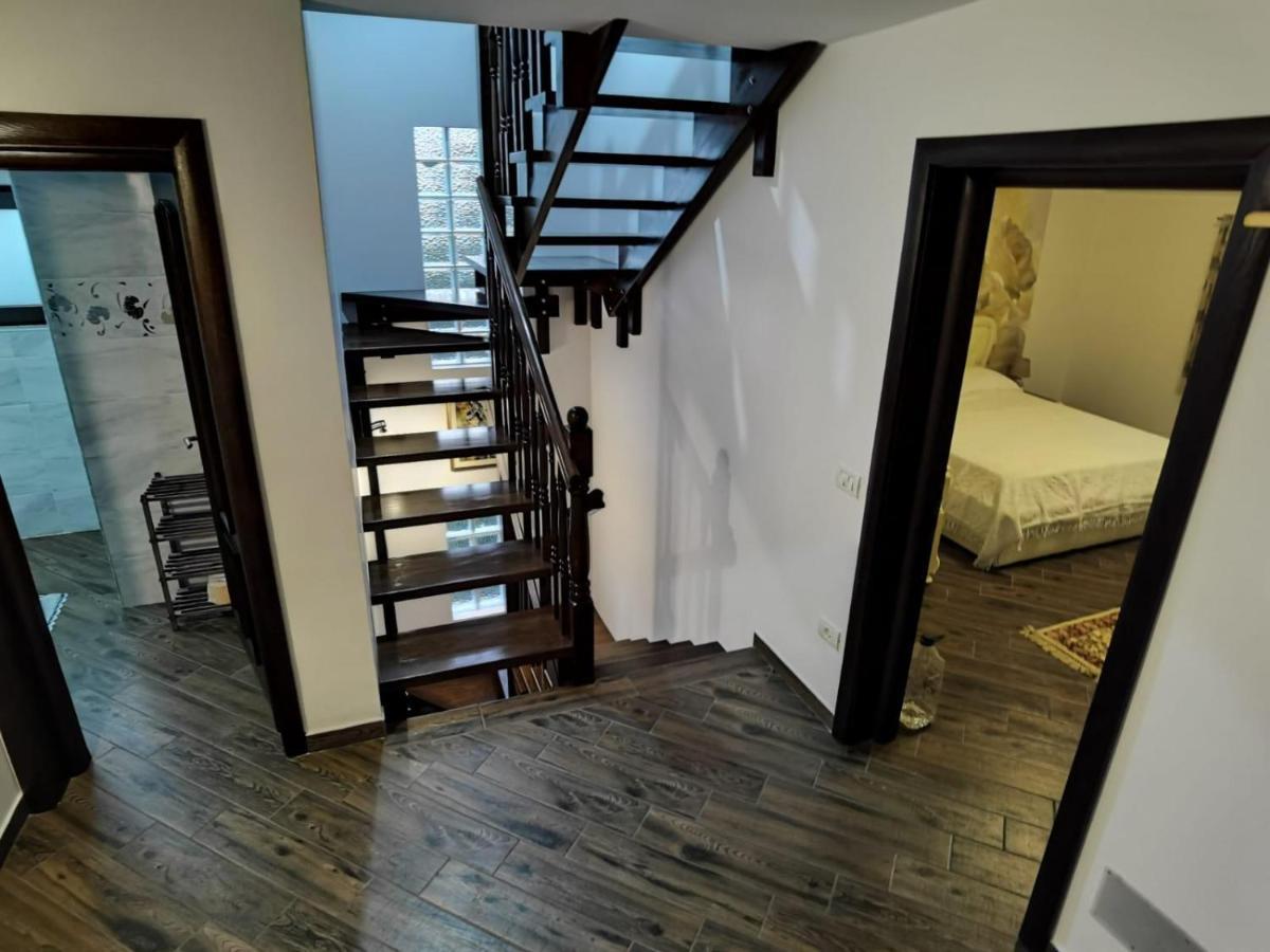 Vila Ella Villa Căpăţîneni-Ungureni Dış mekan fotoğraf