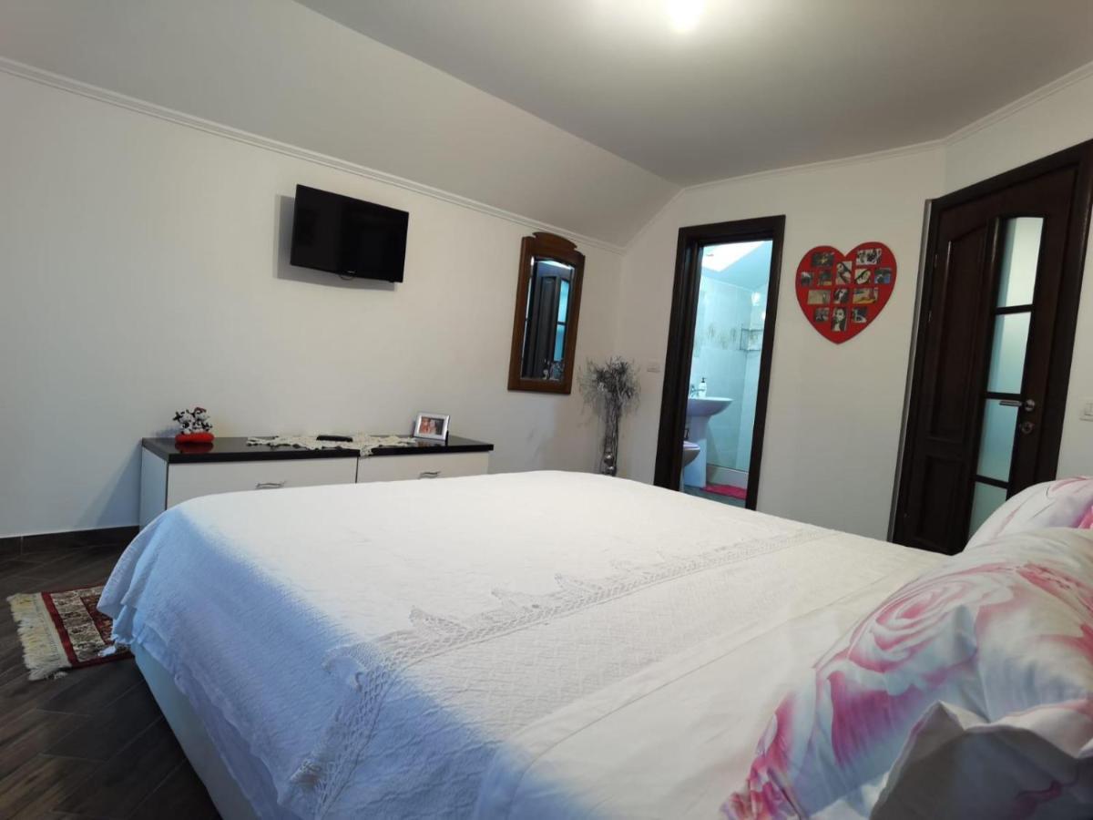 Vila Ella Villa Căpăţîneni-Ungureni Dış mekan fotoğraf